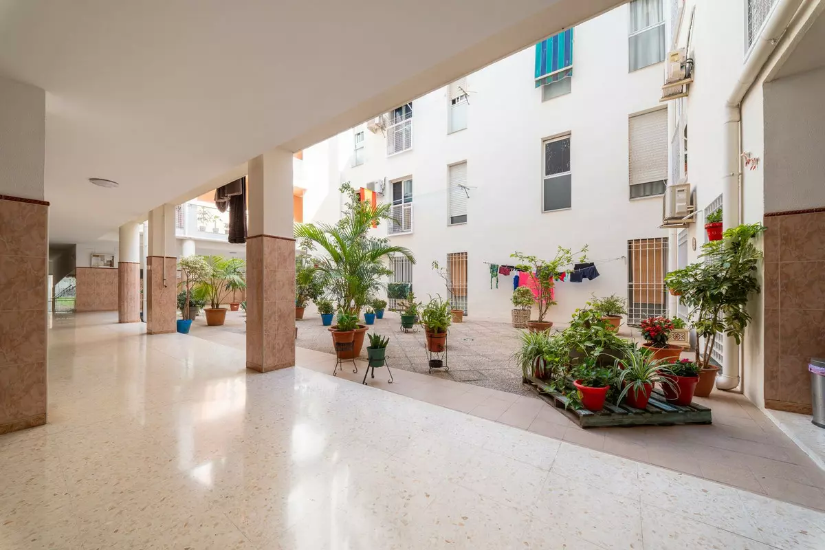2-bedroom Apartment In Málaga, Spain (60 M²)