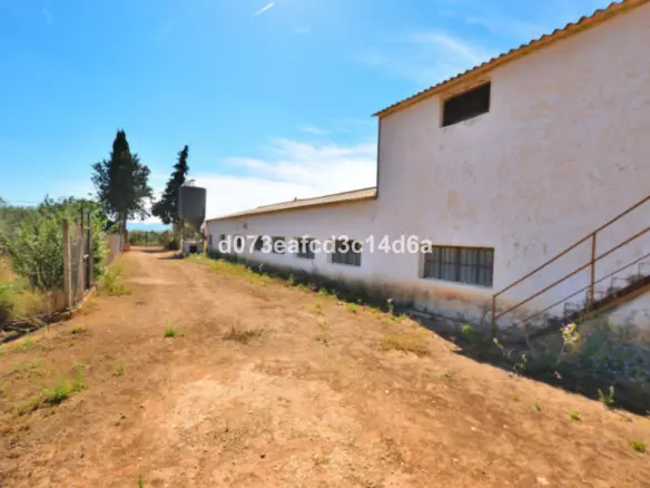 1-bedroom Country House In Ronda, Spain (809 M²)