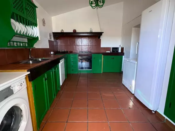 6-bedroom Country House In Ronda, Spain (200 M²)