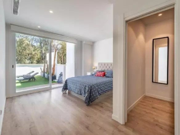 4-bedroom Villa In Benalmádena, Spain (294 M²)
