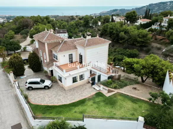5-bedroom Villa In Frigiliana, Spain (400 M²)