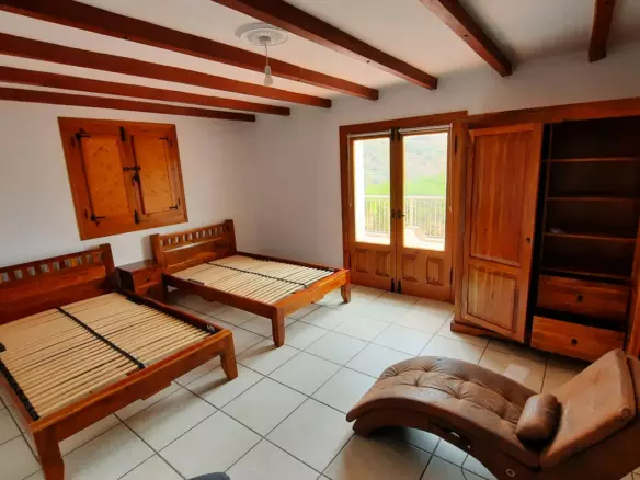 4-bedroom Country House In Sedella, Spain (411 M²)