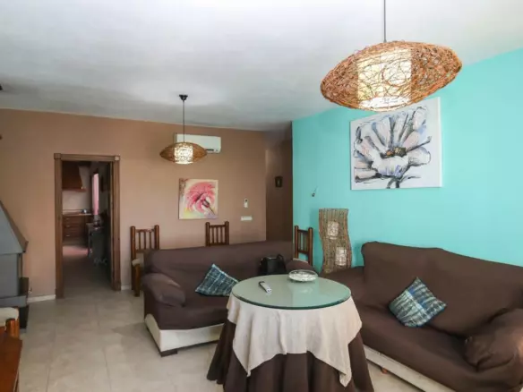 4-bedroom Town House In Alozaina, Spain (218 M²)