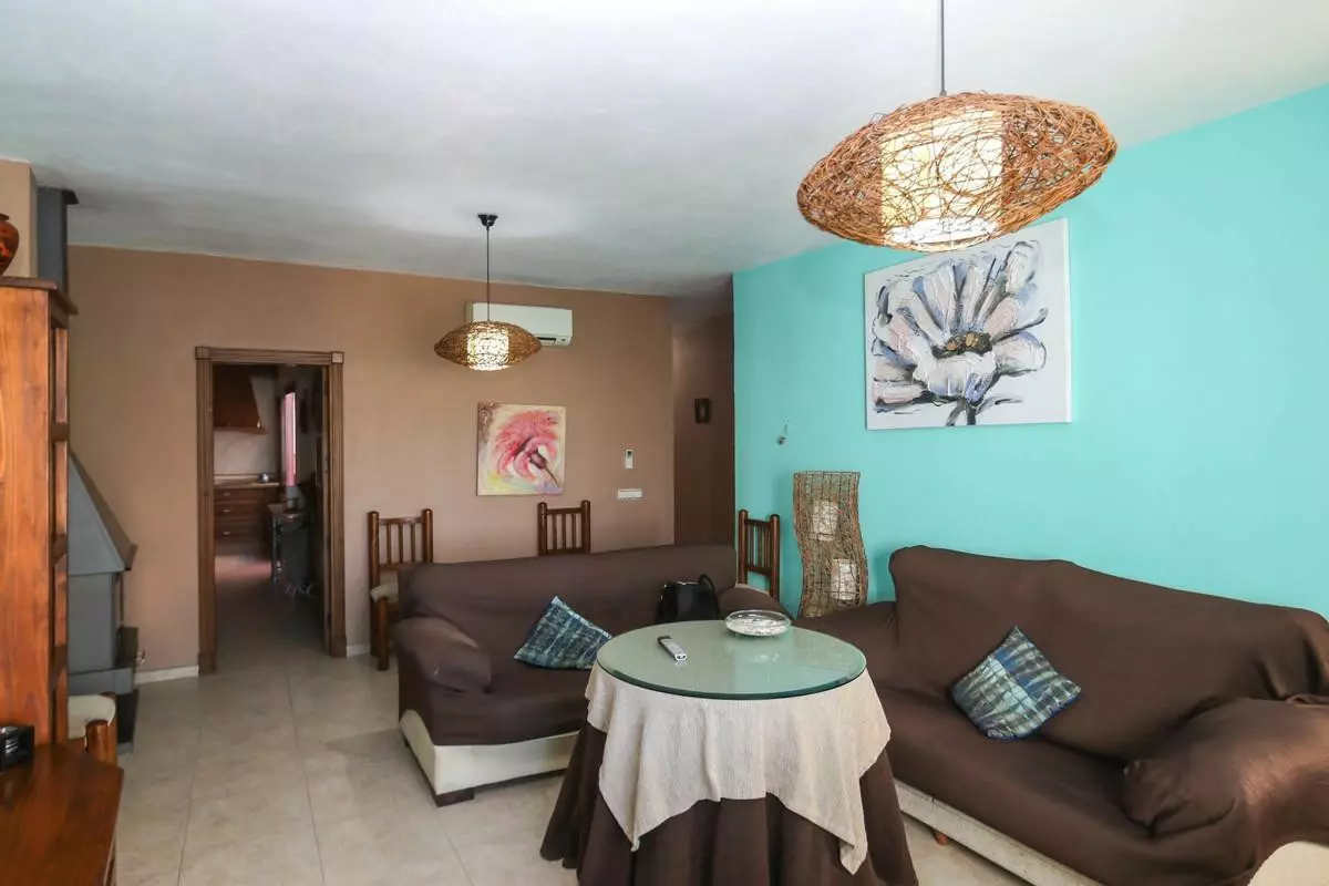 4-bedroom Town House In Alozaina, Spain (218 M²)