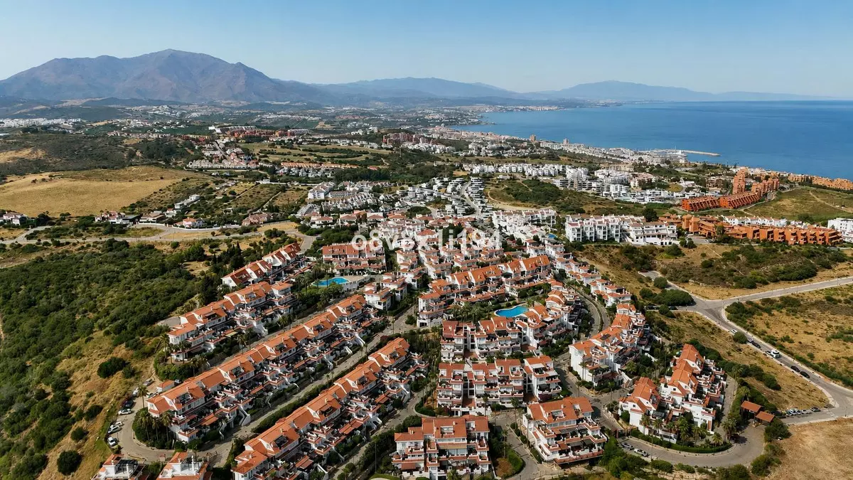 2-bedroom Apartment In Manilva, Spain (75 M²)