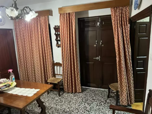 6-bedroom Town House In Álora, Spain (220 M²)