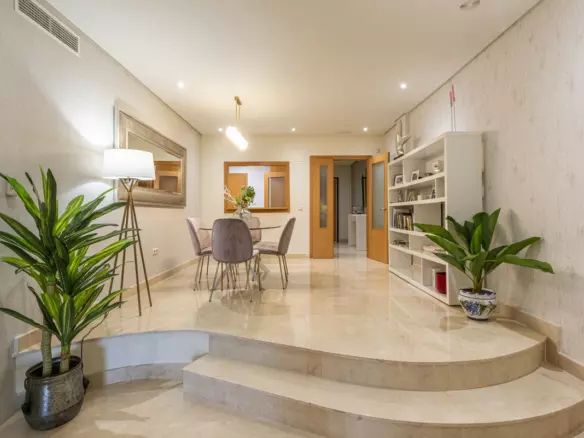 2-bedroom Apartment In Marbella, Spain (176 M²)
