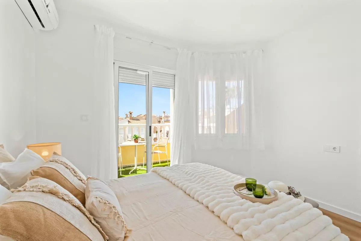 2-bedroom Town House In Orihuela, Spain (64 M²)