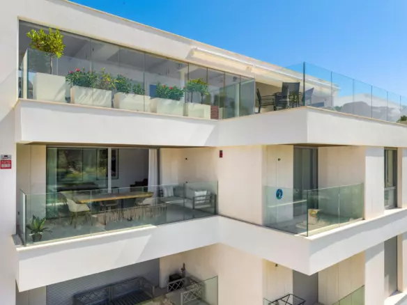 3-bedroom Apartment In Marbella, Spain (145 M²)