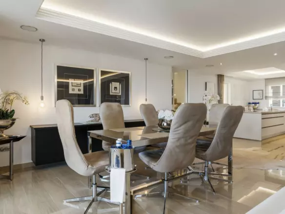4-bedroom Apartment In Málaga, Spain (350 M²)