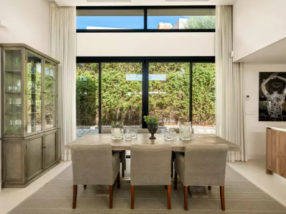 5-bedroom Villa In Marbella, Spain (532 M²)