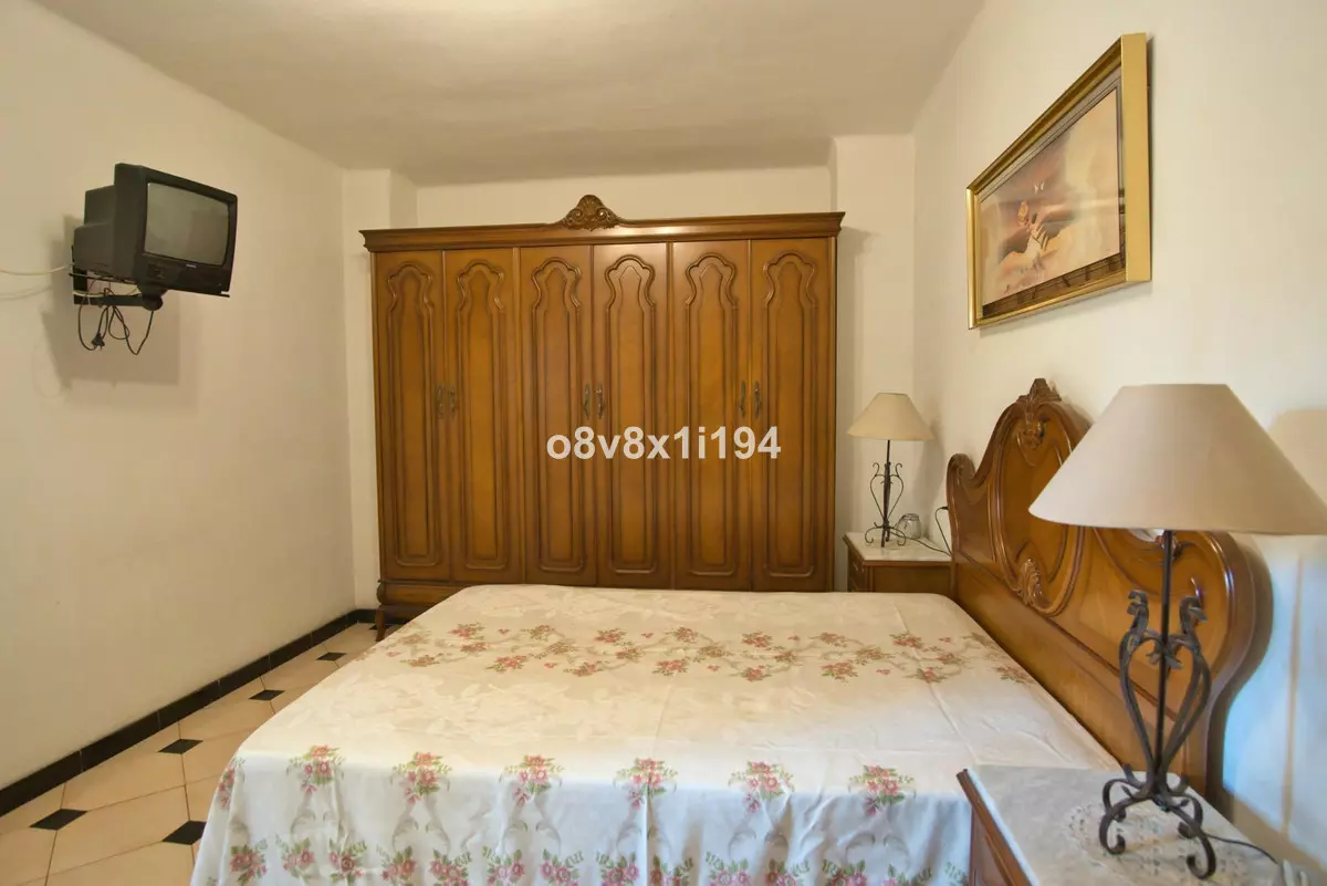 3-bedroom Apartment In Málaga, Spain (86 M²)