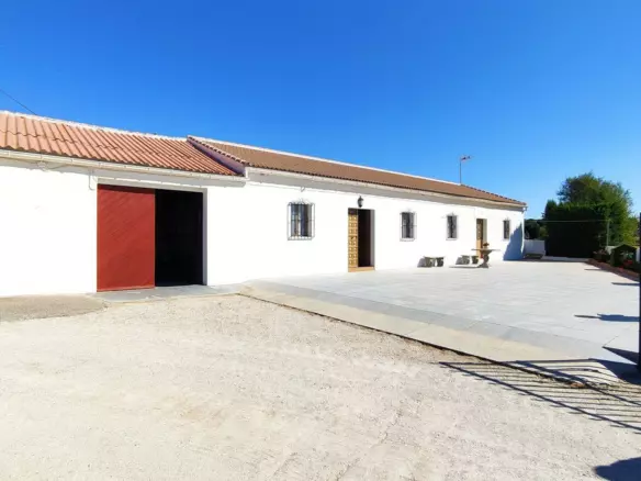 4-bedroom Country House In Ronda, Spain (305 M²)
