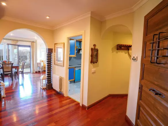 3-bedroom Apartment In Ronda, Spain (162 M²)