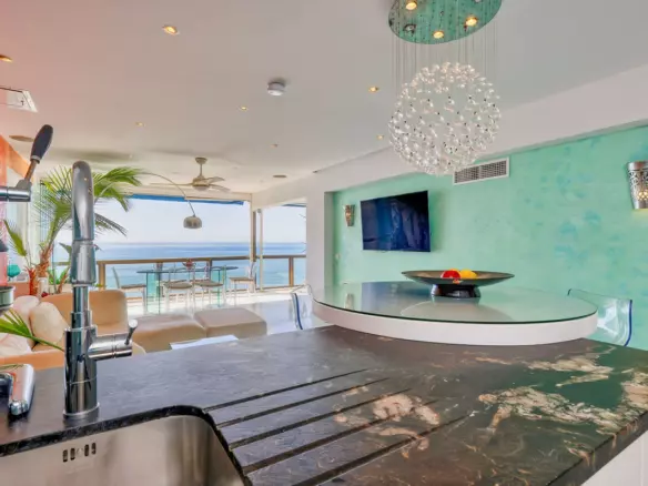 2-bedroom Apartment In Benalmádena, Spain (128 M²)