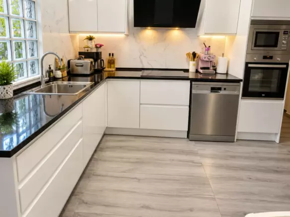 5-bedroom Villa In Cártama, Spain (230 M²)