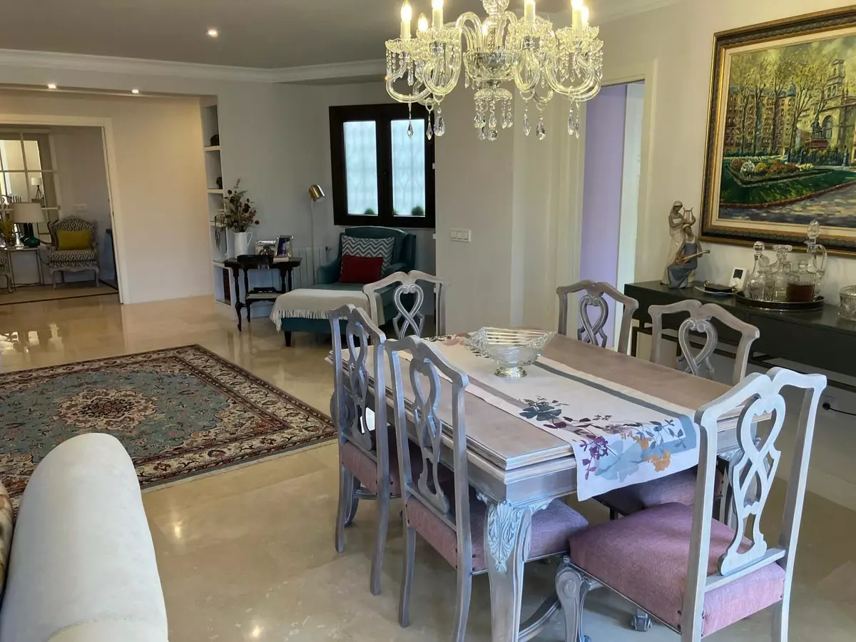 4-bedroom Apartment In Ronda, Spain (180 M²)