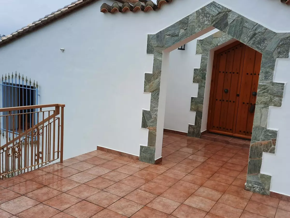4-bedroom Country House In Sedella, Spain (411 M²)