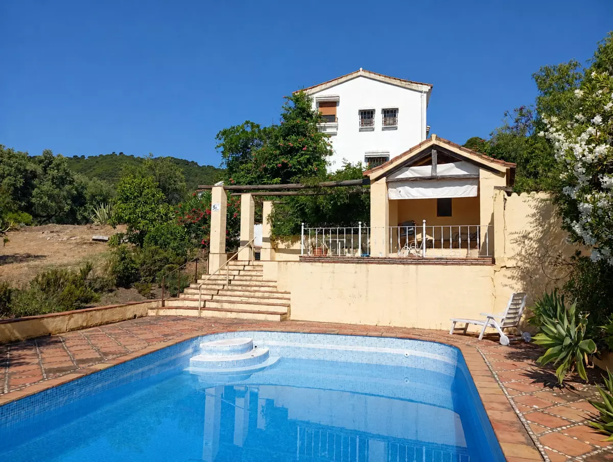 2-bedroom Country House In Gaucín, Spain (180 M²)