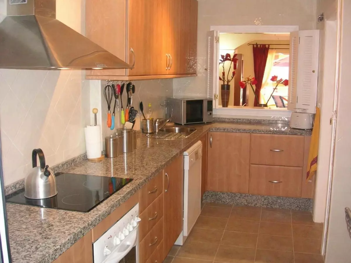 2-bedroom Apartment In Marbella, Spain (111 M²)