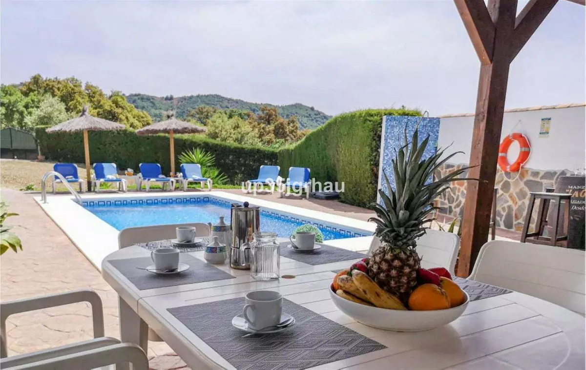 2-bedroom Villa In Benarrabá, Spain (110 M²)