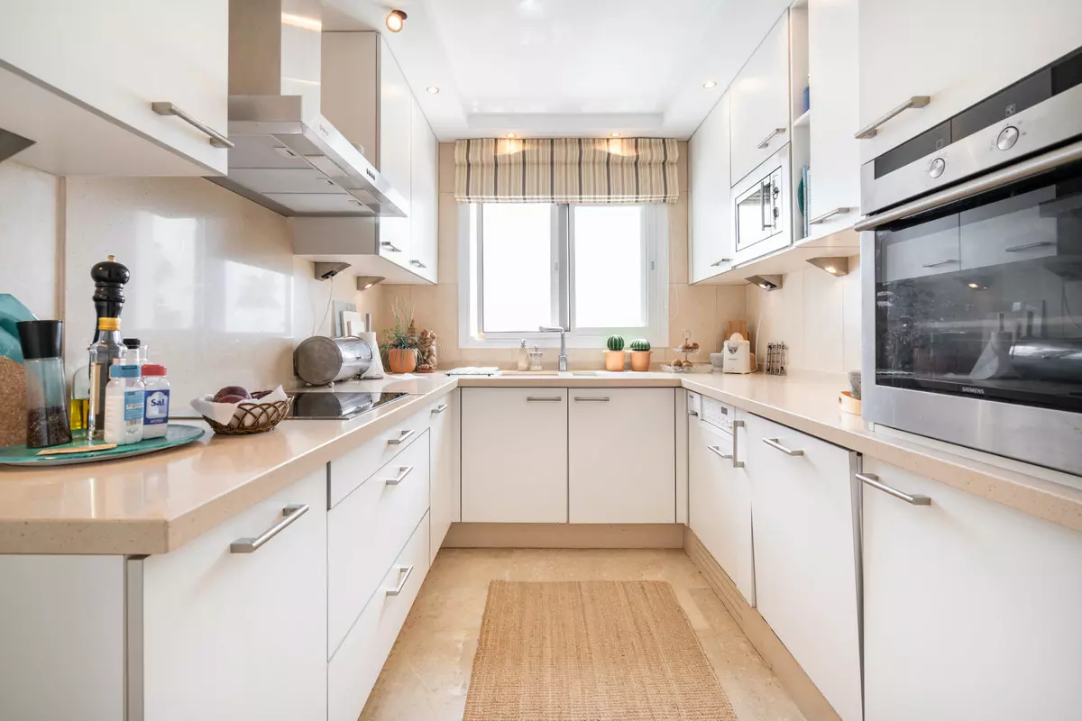2-bedroom Apartment In Estepona, Spain (114 M²)