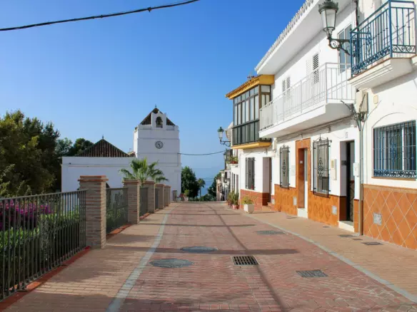 4-bedroom Town House In Nerja, Spain (212 M²)