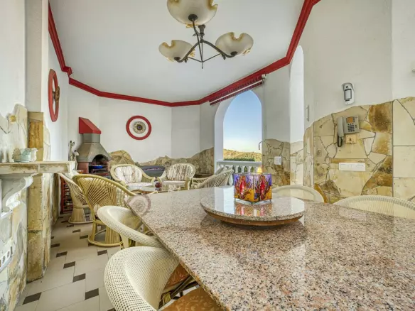 6-bedroom Villa In Marbella, Spain (842 M²)