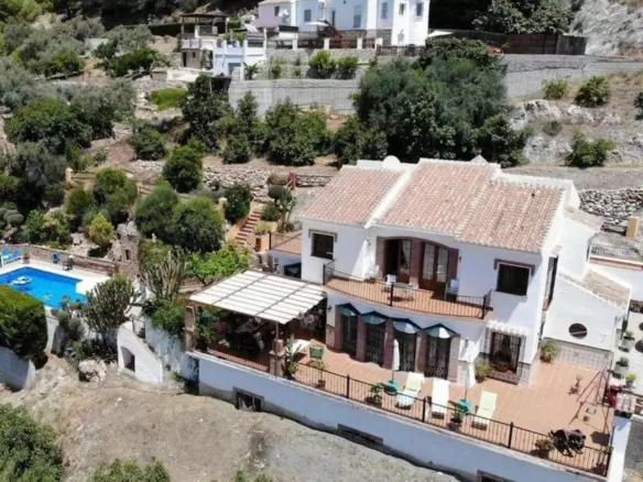 7-bedroom Villa In Frigiliana, Spain (520 M²)