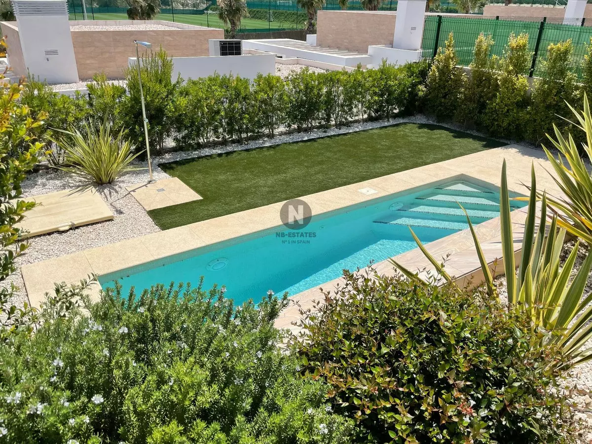 4-bedroom Villa In Algorfa, Spain (224 M²)
