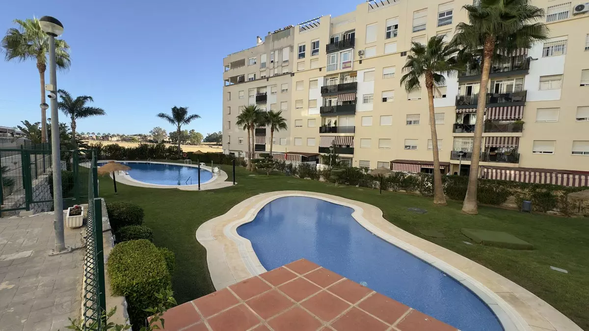 3-bedroom Apartment In Marbella, Spain (95 M²)