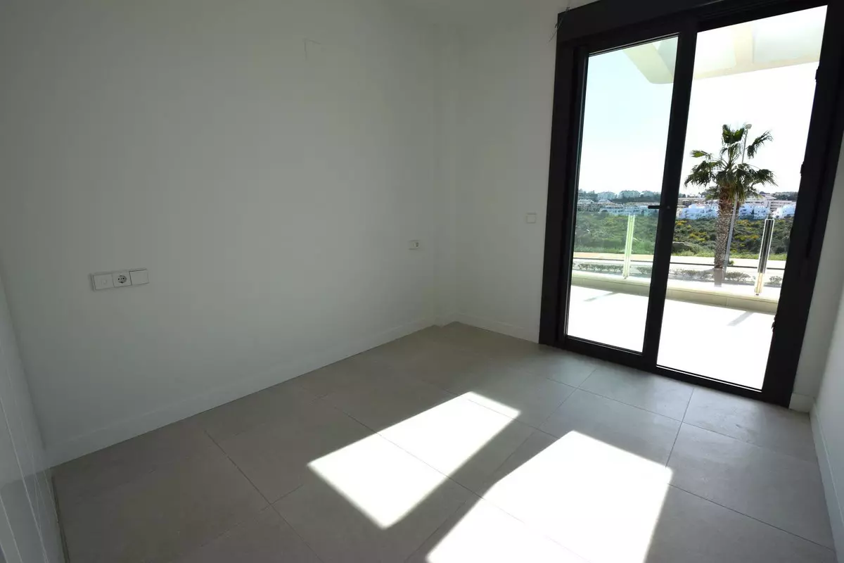 3-bedroom Apartment In Mijas, Spain (93 M²)