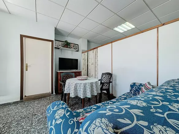 5-bedroom Villa In Cómpeta, Spain (273 M²)