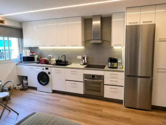 2-bedroom Apartment In Marbella, Spain (90 M²)
