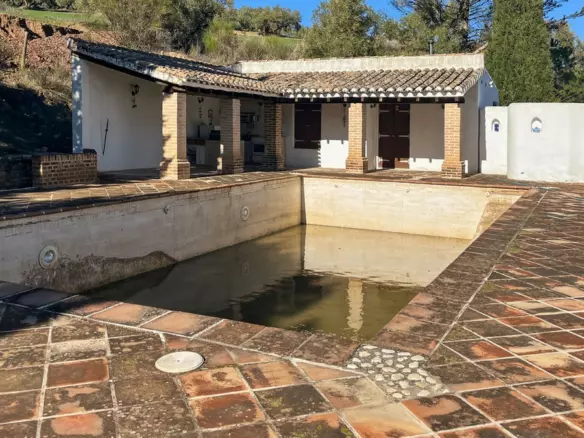 6-bedroom Country House In Villanueva Del Rosario, Spain (588 M²)