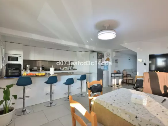 3-bedroom Country House In Ronda, Spain (200 M²)