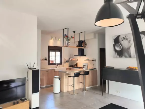 6-bedroom Villa In Álora, Spain (226 M²)