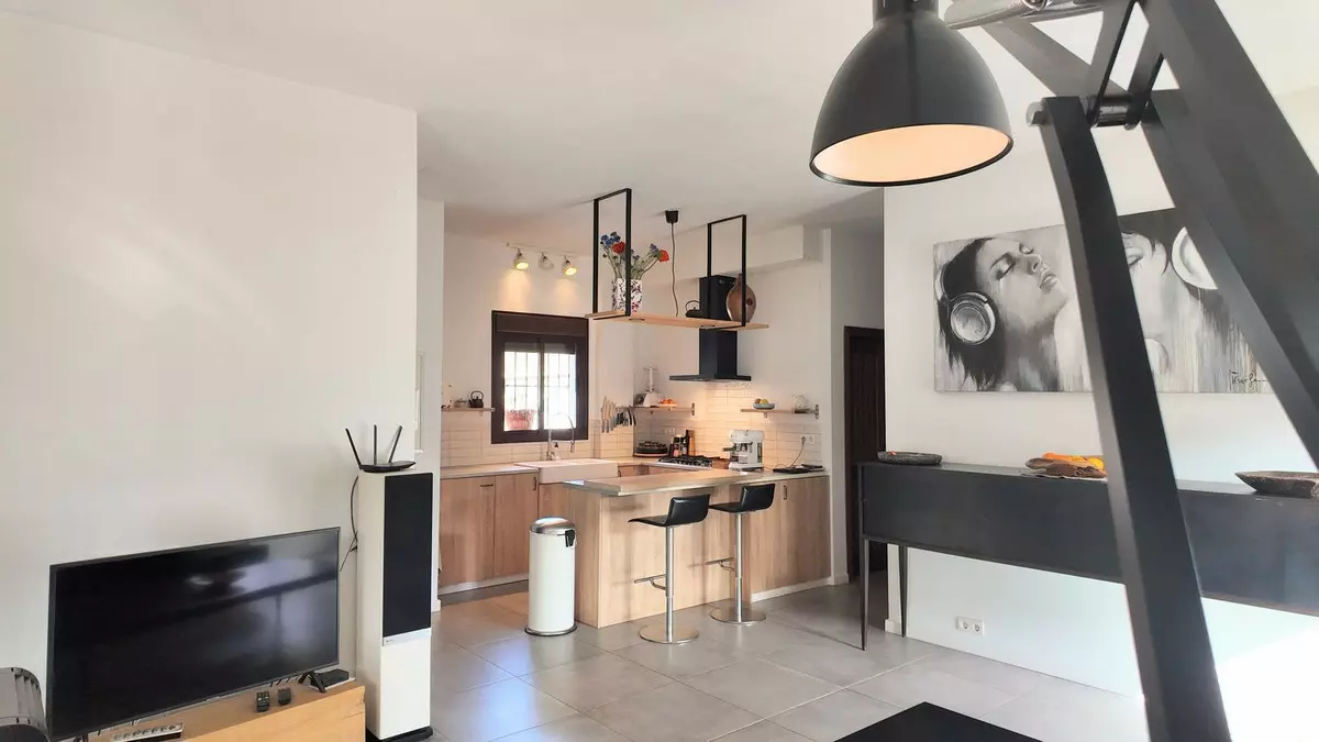 6-bedroom Villa In Álora, Spain (226 M²)