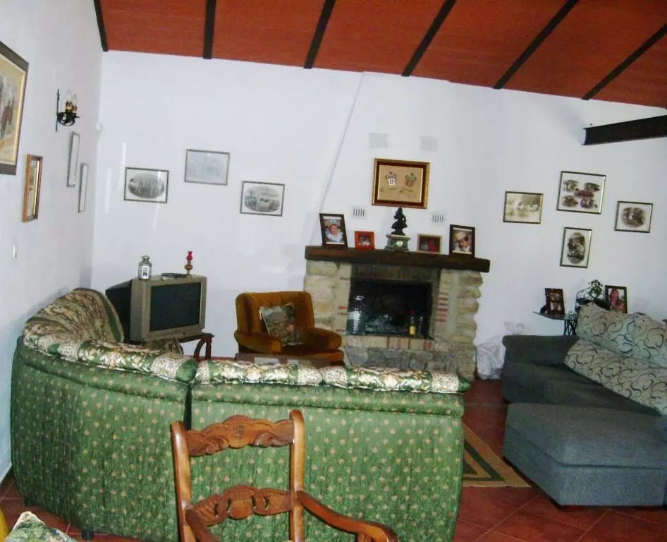 2-bedroom Country House In Álora, Spain (150 M²)