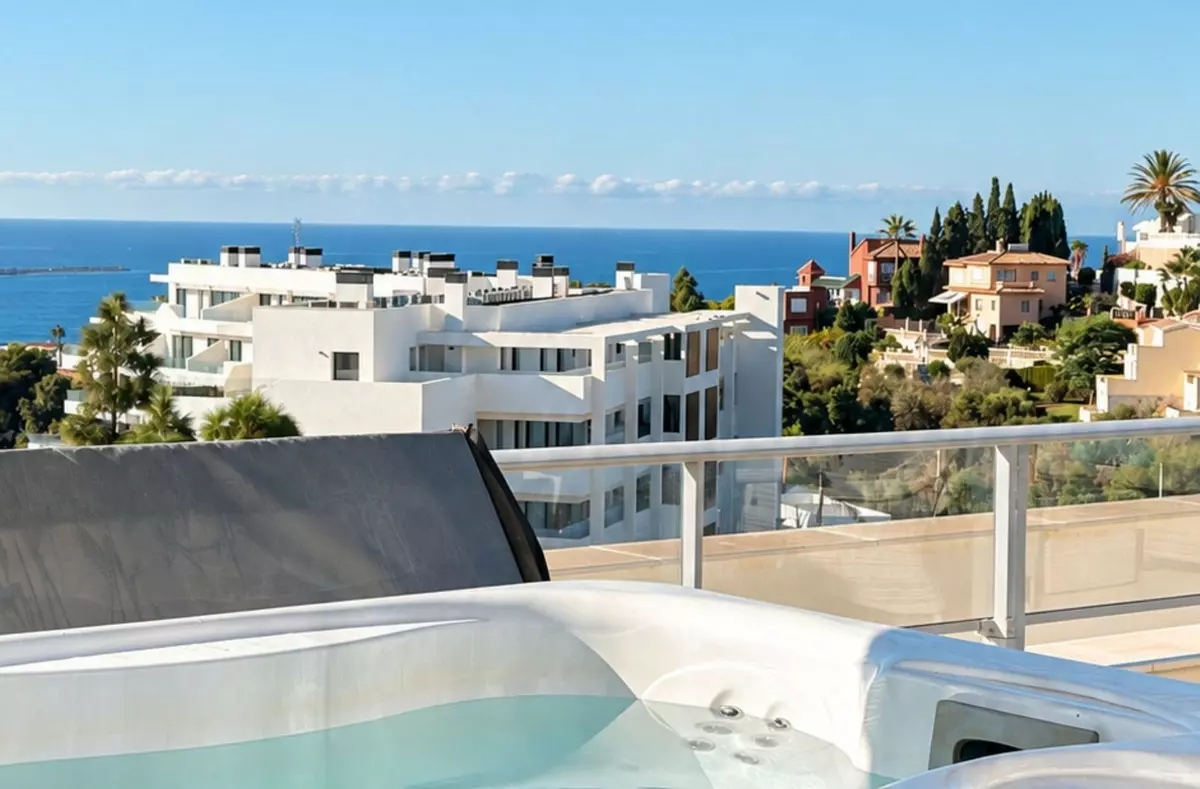 3-bedroom Apartment In Mijas, Spain (132 M²)