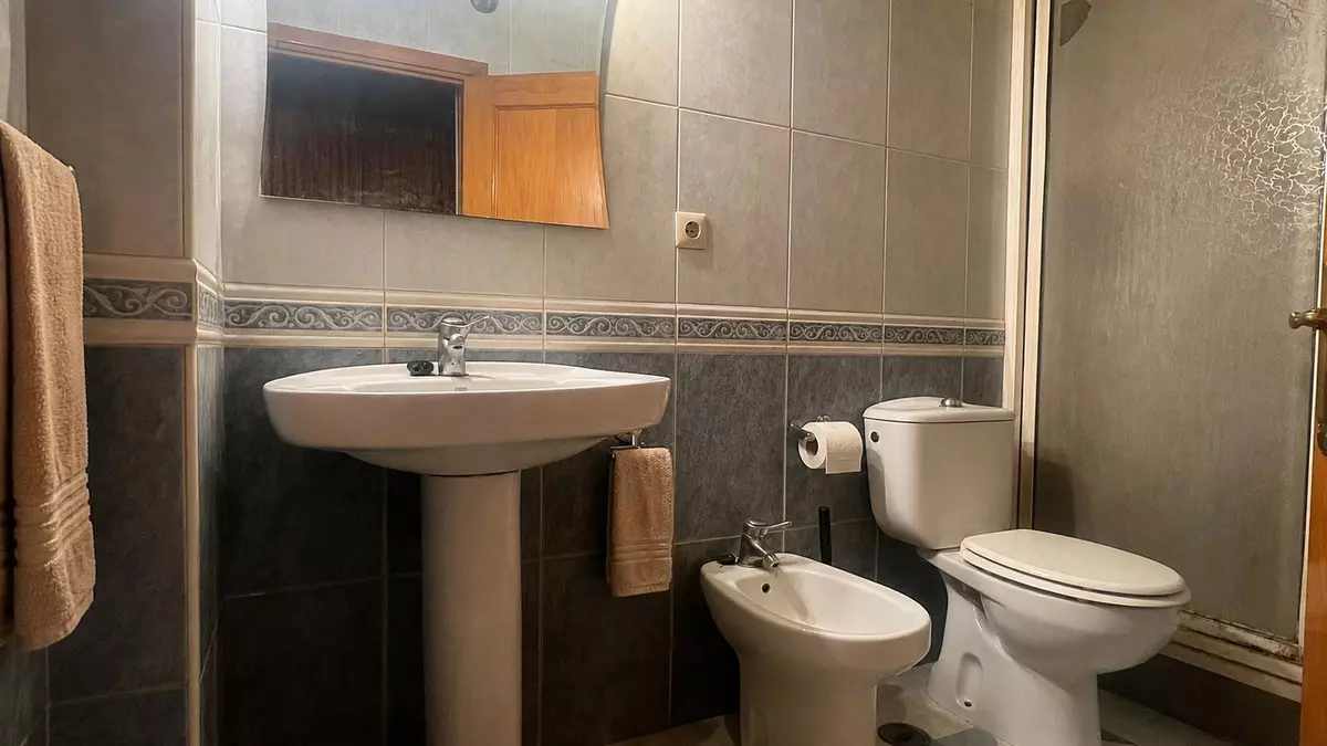 3-bedroom Apartment In Coín, Spain (73 M²)