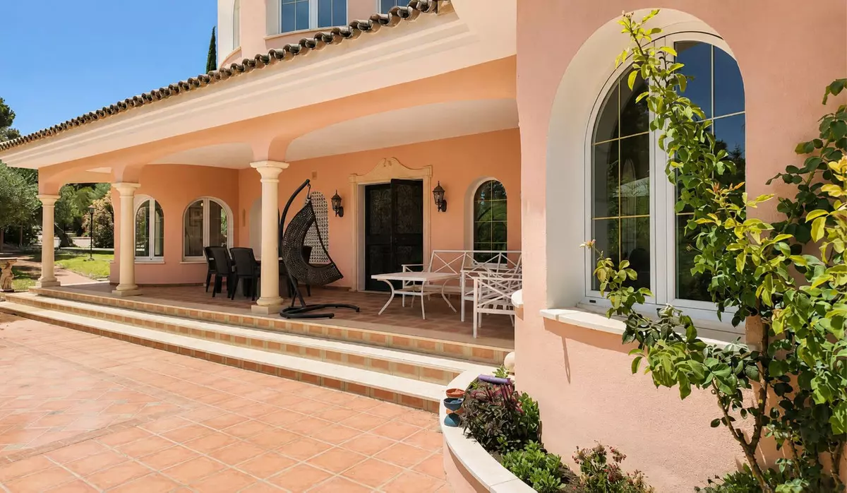 6-bedroom Country House In Ronda, Spain (424 M²)