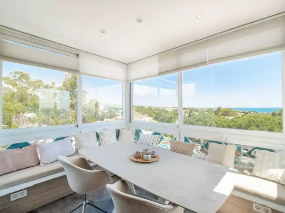 2-bedroom Apartment In Marbella, Spain (98 M²)