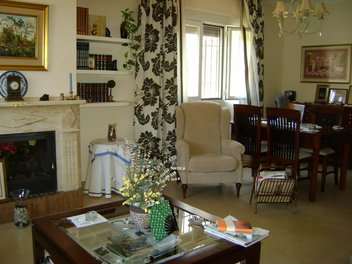 3-bedroom Villa In Cuevas Del Becerro, Spain (472 M²)
