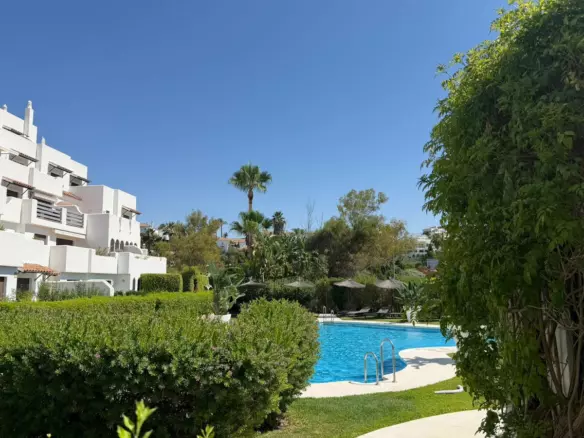 2-bedroom Apartment In Estepona, Spain (97 M²)
