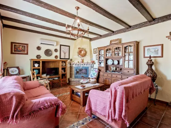 2-bedroom Villa In Benamocarra, Spain (84 M²)