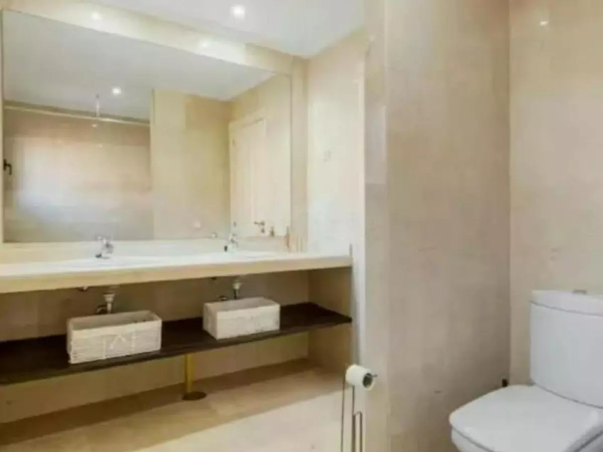 2-bedroom Apartment In Estepona, Spain (130 M²)