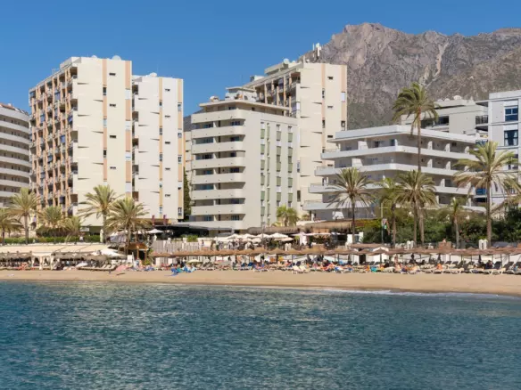 3-bedroom Apartment In Marbella, Spain (94 M²)