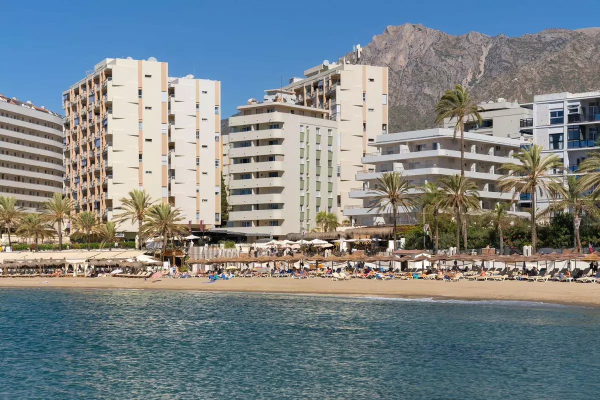 3-bedroom Apartment In Marbella, Spain (94 M²)