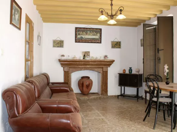 4-bedroom Town House In Nerja, Spain (172 M²)